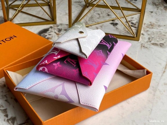 WIS KIRIGAMI VUITTON LOUIS POCHETTE 1210